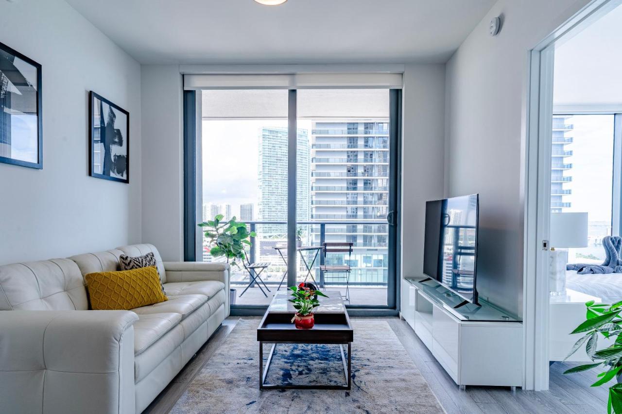 Luxurious 2-Bed Apartment With Breathtaking Bay Views!! ميامي المظهر الخارجي الصورة