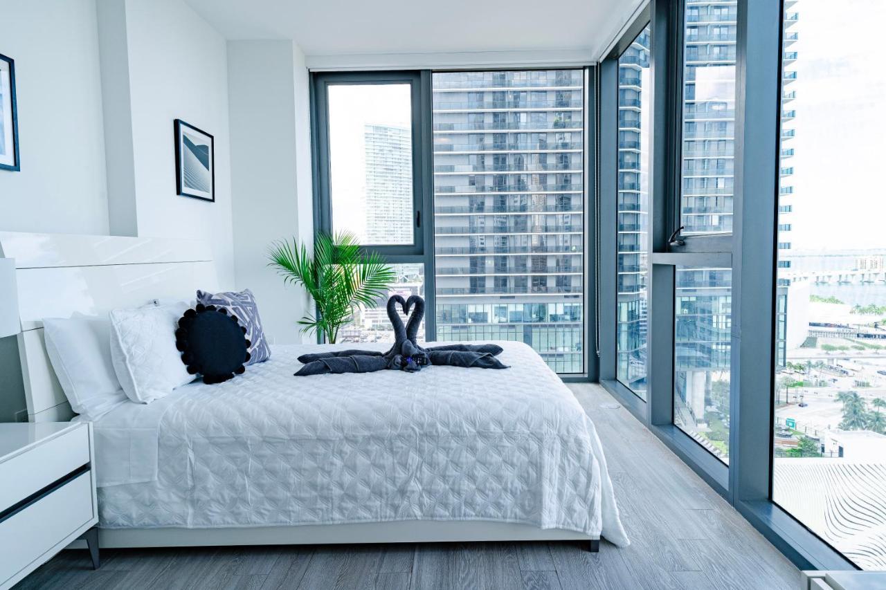 Luxurious 2-Bed Apartment With Breathtaking Bay Views!! ميامي المظهر الخارجي الصورة